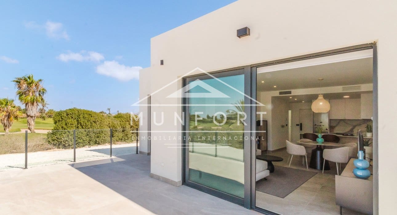 2 Zimmer Apartment zu verkaufen in Los Alcazares mit Pool - 289.000 € (Ref: 9283048)