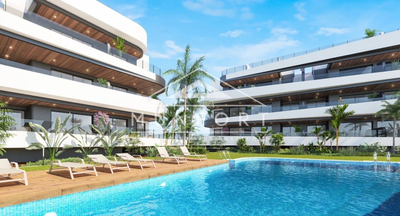 2 Zimmer Apartment zu verkaufen in Los Alcazares mit Pool - 289.000 € (Ref: 9283048)