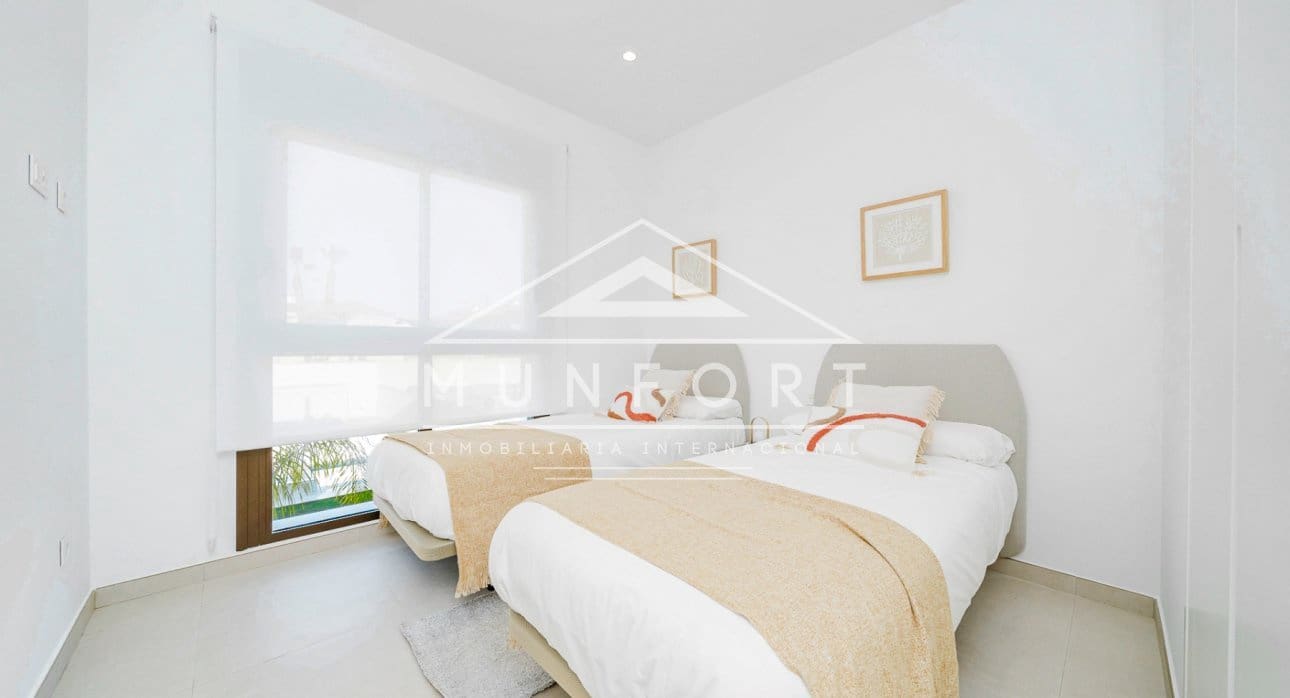 3 slaapkamer Huis te koop in Pilar de la Horadada met zwembad - € 344.900 (Ref: 9283049)