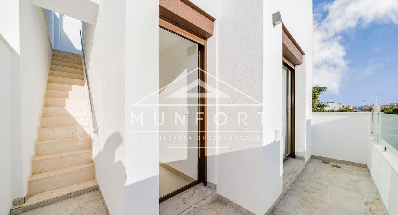 3 slaapkamer Huis te koop in Pilar de la Horadada met zwembad - € 344.900 (Ref: 9283049)