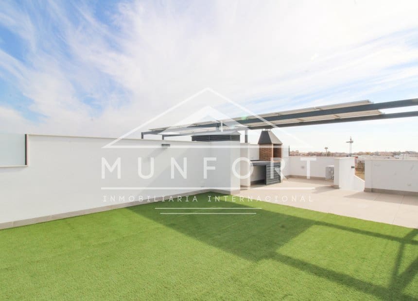 3 slaapkamer Bungalow te koop in Pilar de la Horadada met zwembad - € 295.000 (Ref: 9283051)