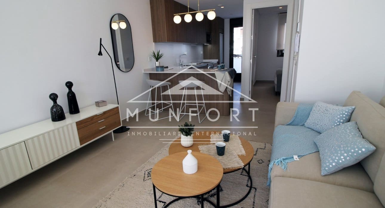 4 slaapkamer Huis te koop in Pilar de la Horadada met zwembad - € 369.900 (Ref: 9283052)