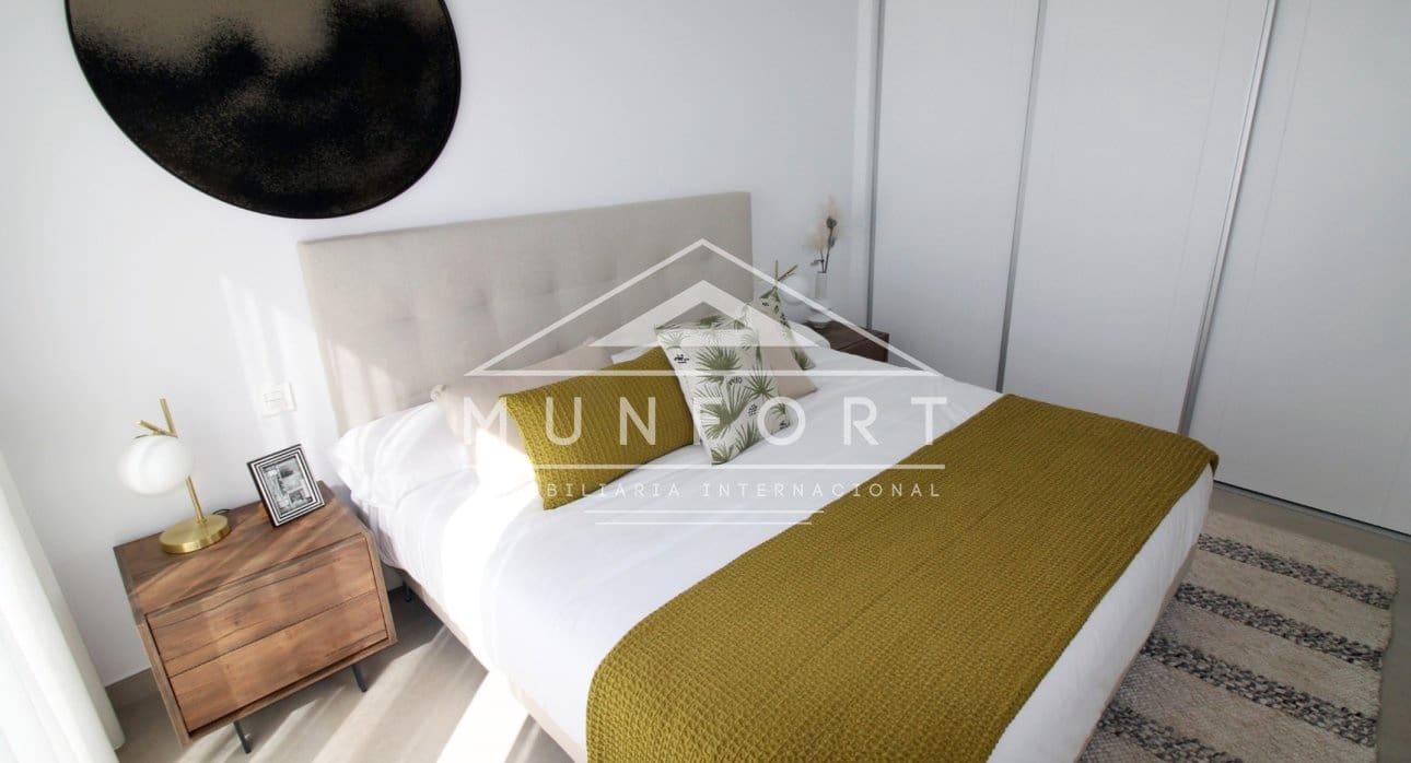 4 slaapkamer Huis te koop in Pilar de la Horadada met zwembad - € 369.900 (Ref: 9283052)