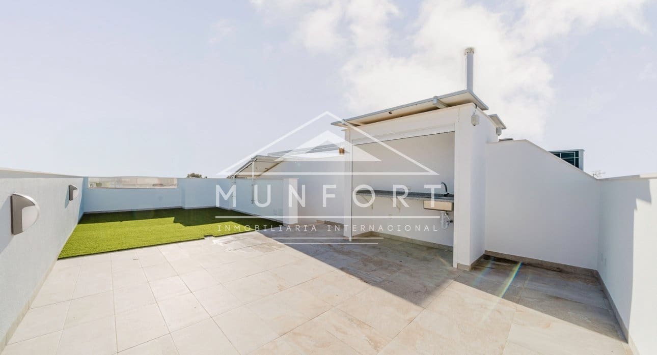 4 soverom Hus til salgs i Pilar de la Horadada med svømmebasseng - € 369 900 (Ref: 9283052)