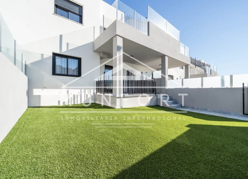 2 soverom Bungalow til salgs i San Miguel de Salinas med svømmebasseng garasje - € 251 900 (Ref: 9283464)