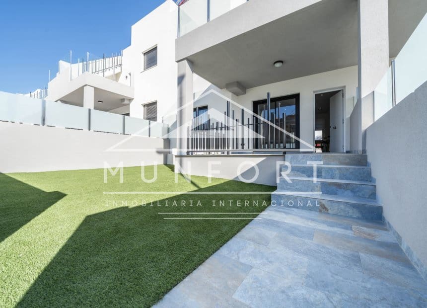 2 soverom Bungalow til salgs i San Miguel de Salinas med svømmebasseng garasje - € 251 900 (Ref: 9283464)