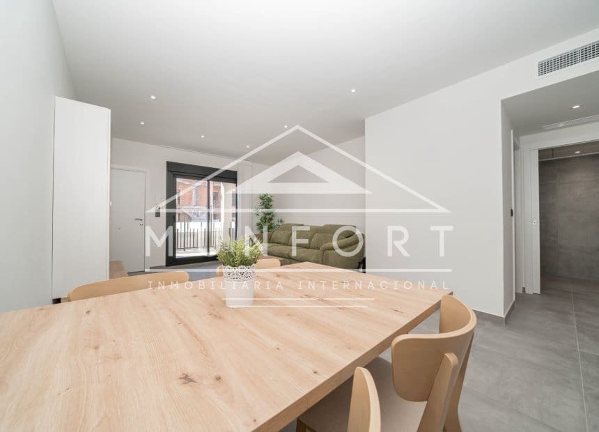 2 soverom Bungalow til salgs i San Miguel de Salinas med svømmebasseng garasje - € 251 900 (Ref: 9283464)