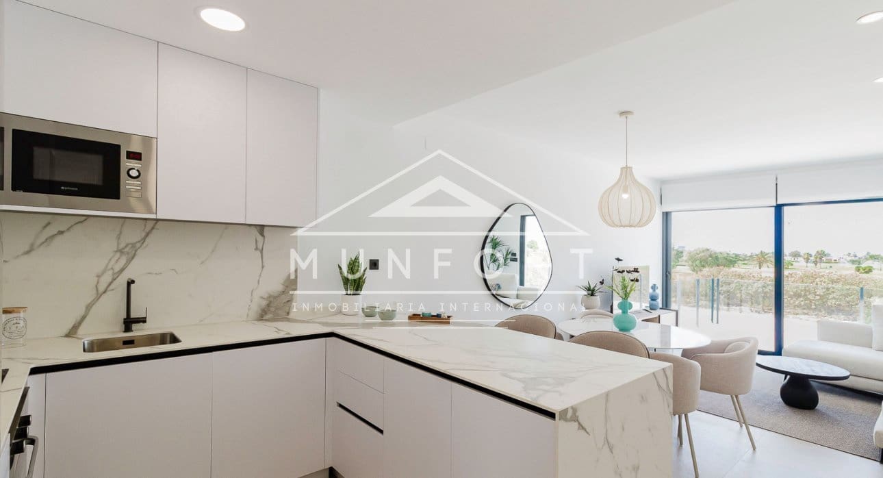 2 soveværelse Penthouse til salg i Los Alcazares - € 369.000 (Ref: 9283467)