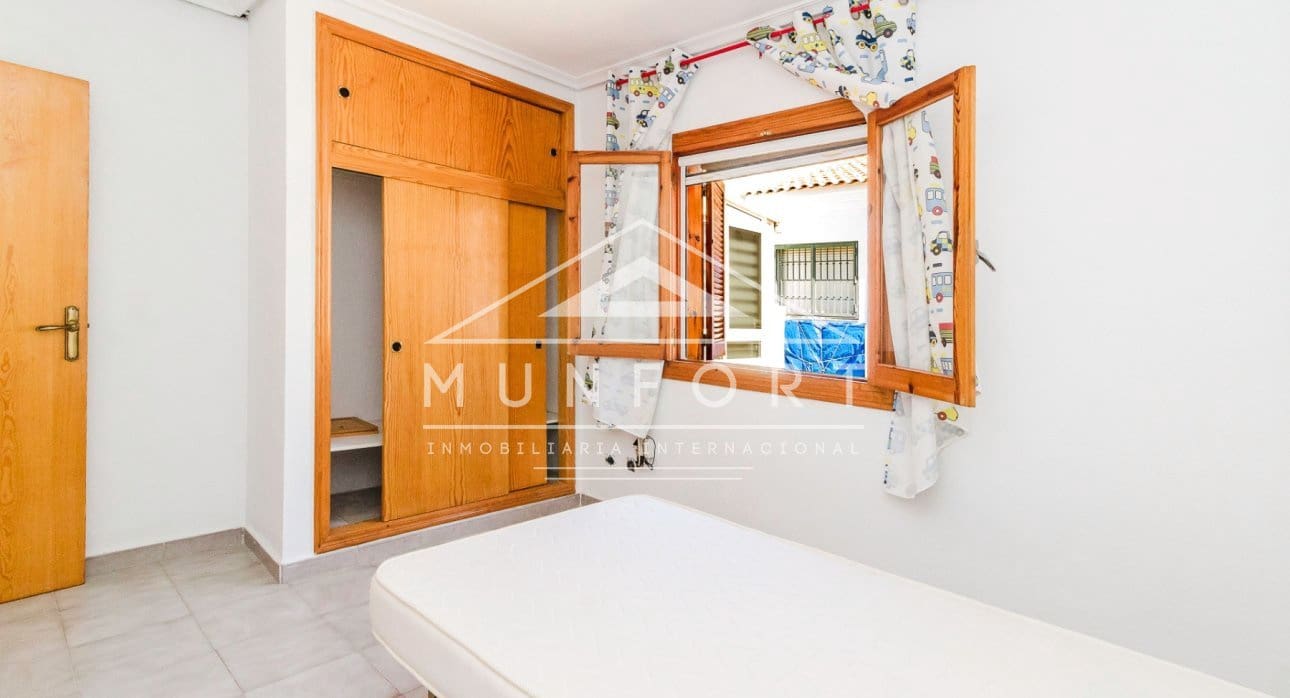 3 makuuhuone Omakotitalo myytävänä paikassa Los Cuarteros - 165 000 € (Ref: 9283550)