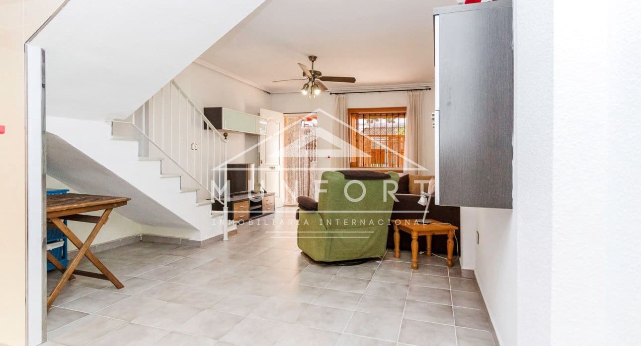 3 makuuhuone Omakotitalo myytävänä paikassa Los Cuarteros - 165 000 € (Ref: 9283550)