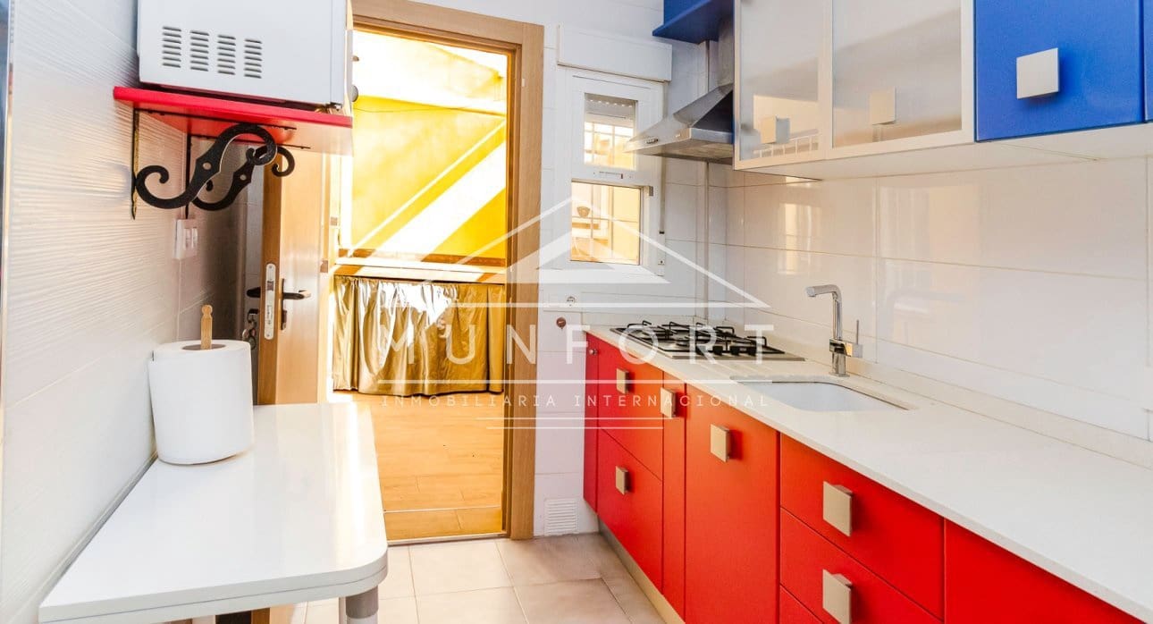 3 makuuhuone Omakotitalo myytävänä paikassa Los Cuarteros - 165 000 € (Ref: 9283550)