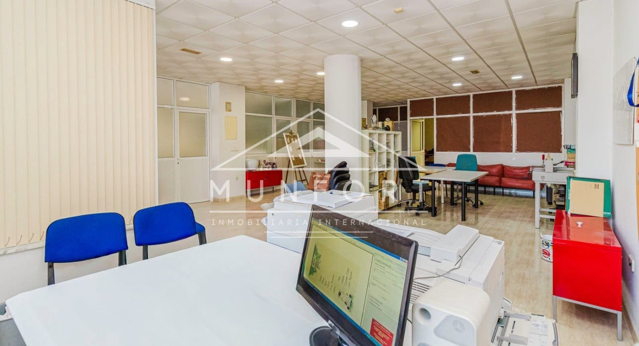 Commercieel te koop in San Pedro del Pinatar - € 144.000 (Ref: 9289535)