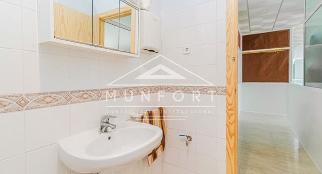 Commercieel te koop in San Pedro del Pinatar ciudad, San Pedro del Pinatar - € 144.000 (Ref: 9289535)