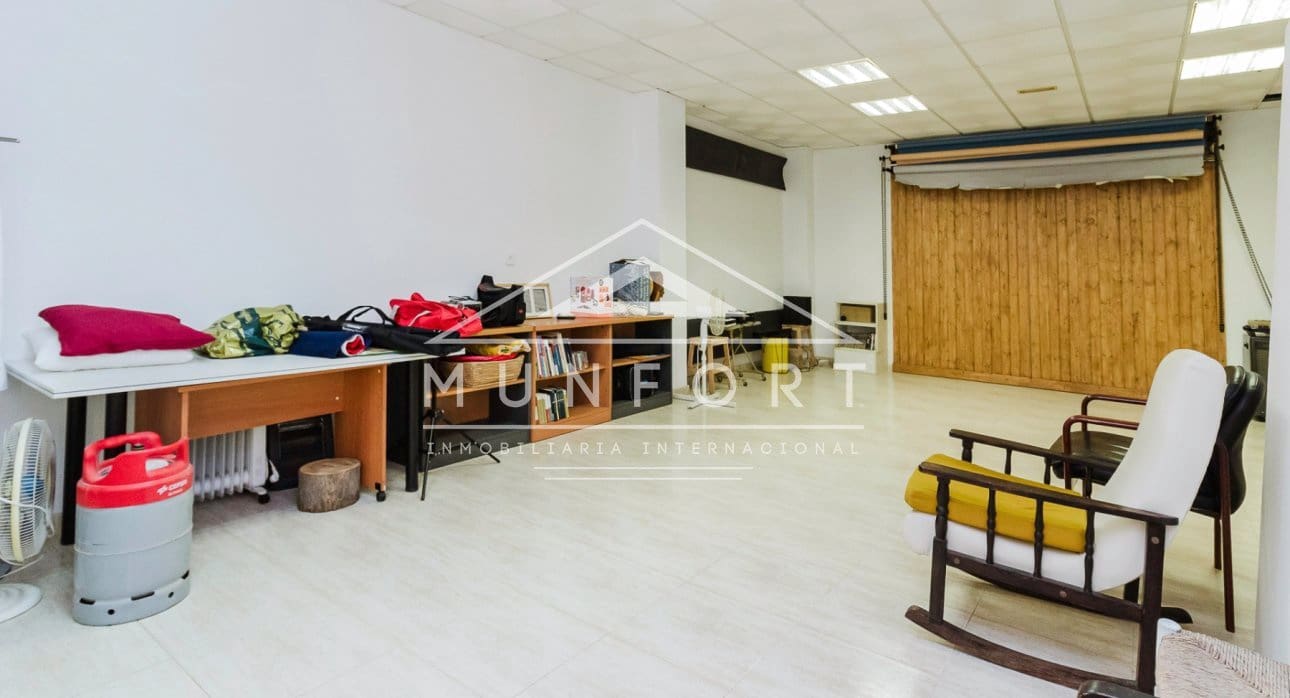 Commercieel te koop in San Pedro del Pinatar - € 144.000 (Ref: 9289535)
