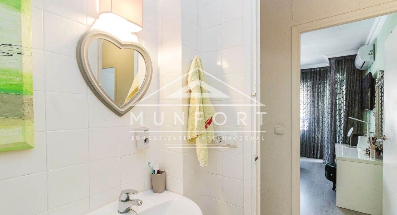 4 soveværelse Lejlighed til salg i Torrevieja - € 215.000 (Ref: 9289747)