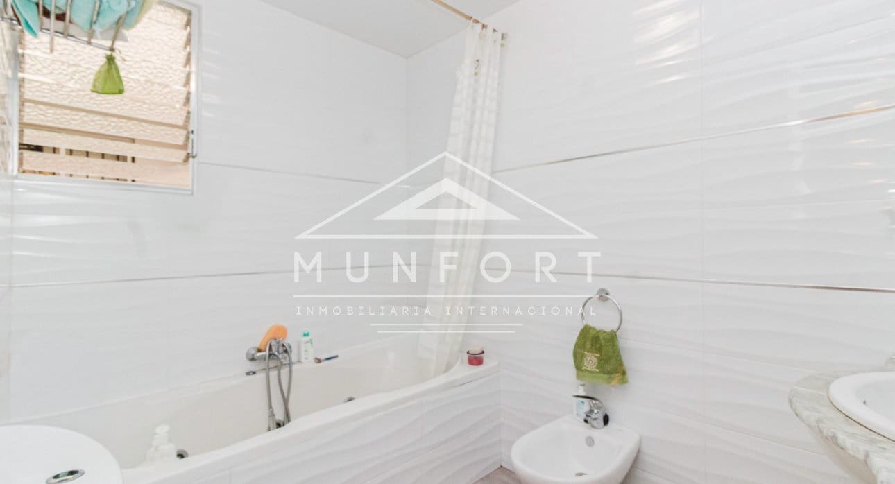 4 soveværelse Lejlighed til salg i Torrevieja - € 215.000 (Ref: 9289747)