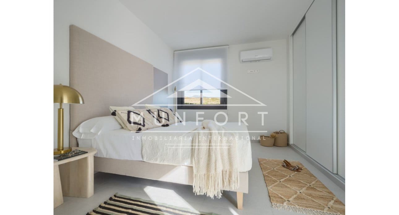 2 soveværelse Semi-Rækkehus til salg i Banos y Mendigo med swimmingpool - € 229.000 (Ref: 9294259)