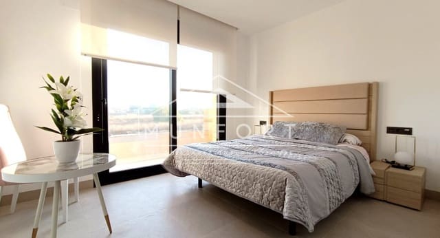 3 makuuhuone Omakotitalo myytävänä paikassa Benijófar mukana uima-altaan - 449 000 € (Ref: 9296346)