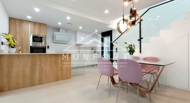 3 makuuhuone Omakotitalo myytävänä paikassa Benijófar mukana uima-altaan - 449 000 € (Ref: 9296346)