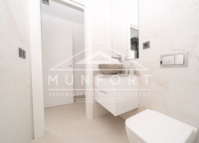 Casa de 3 habitaciones en Benijófar en venta con piscina - 465.000 € (Ref: 9296346)