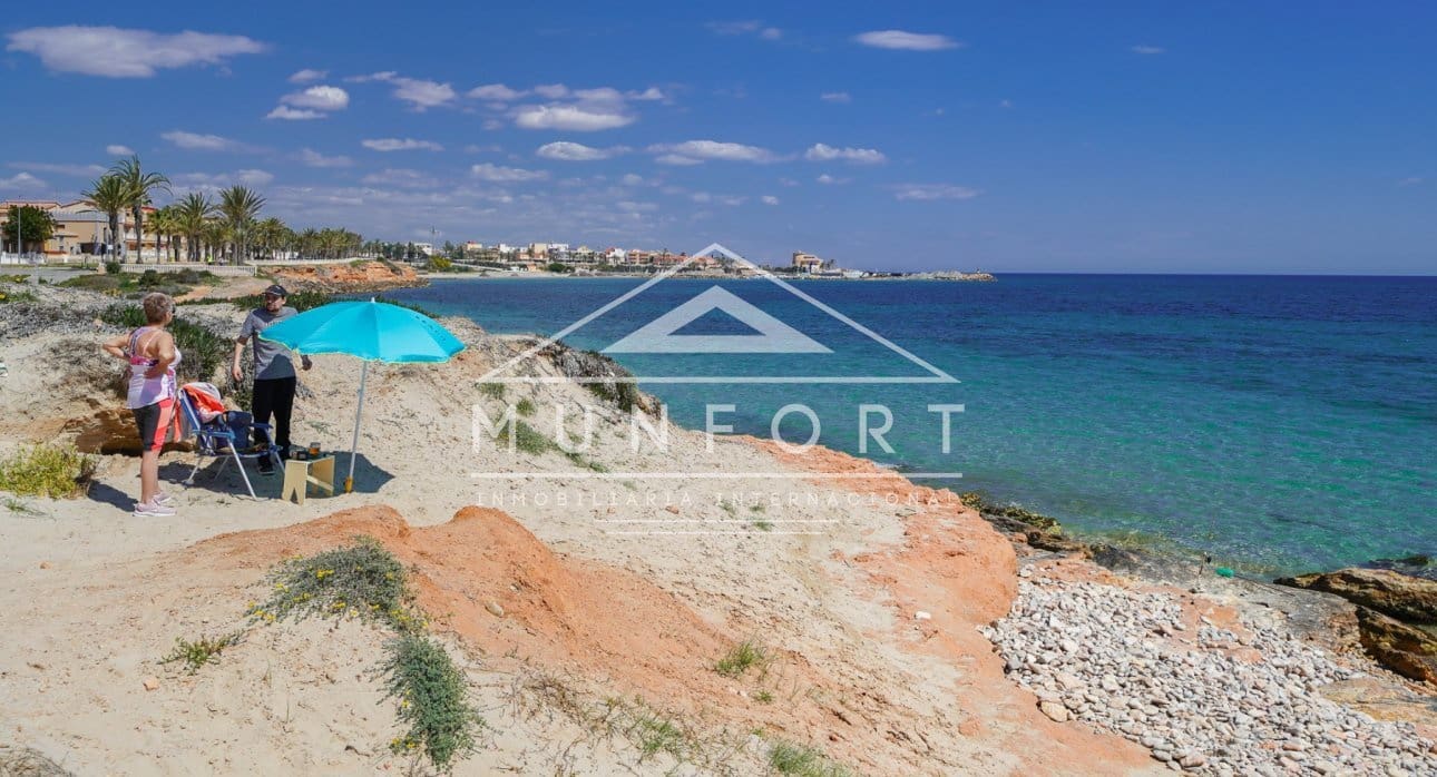 2 quarto Penthouse para venda em Torre de la Horadada com piscina - 625 000 € (Ref: 9296415)