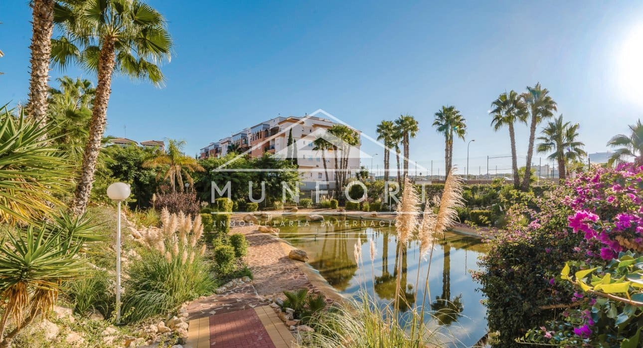 3 soveværelse Penthouse til salg i La Zenia med swimmingpool - € 375.900 (Ref: 9301591)