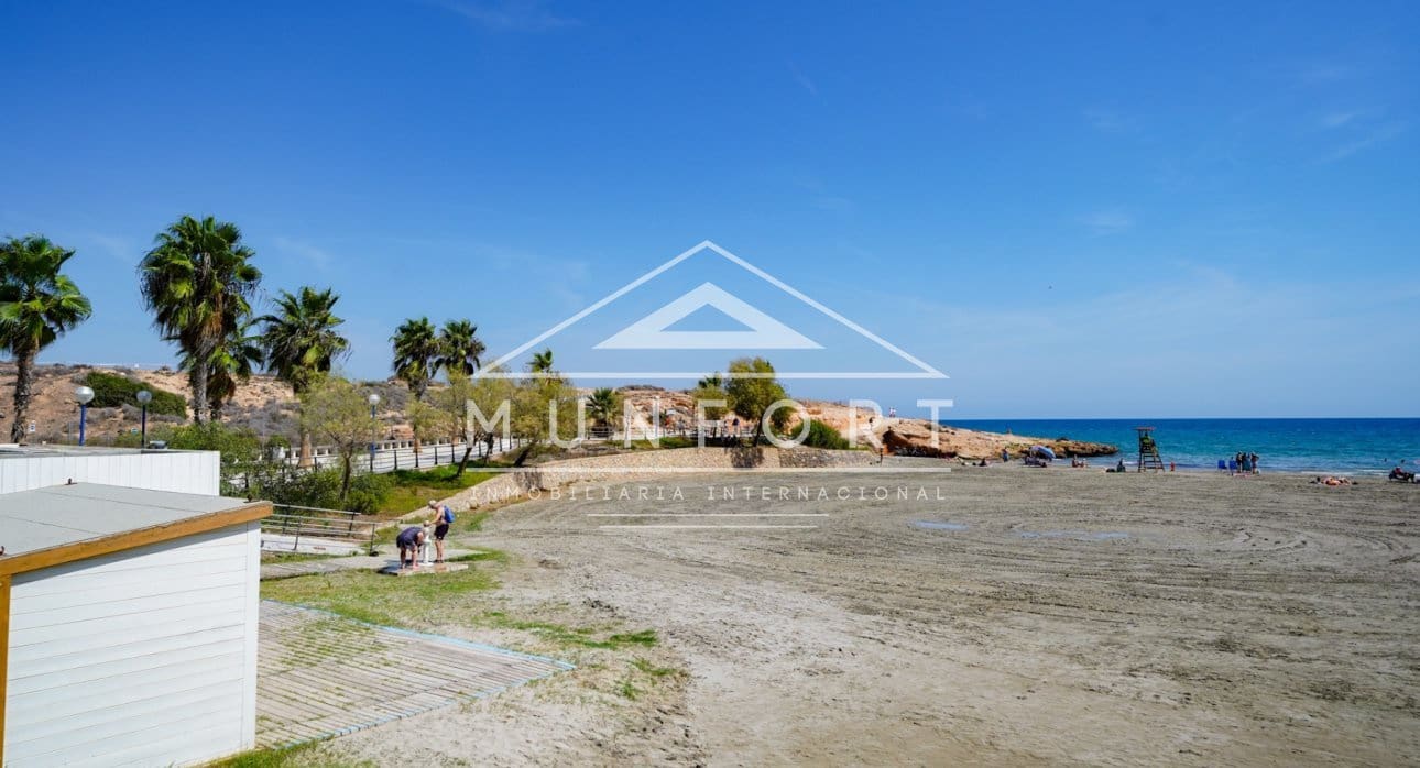 3 soveværelse Penthouse til salg i La Zenia med swimmingpool - € 375.900 (Ref: 9301591)
