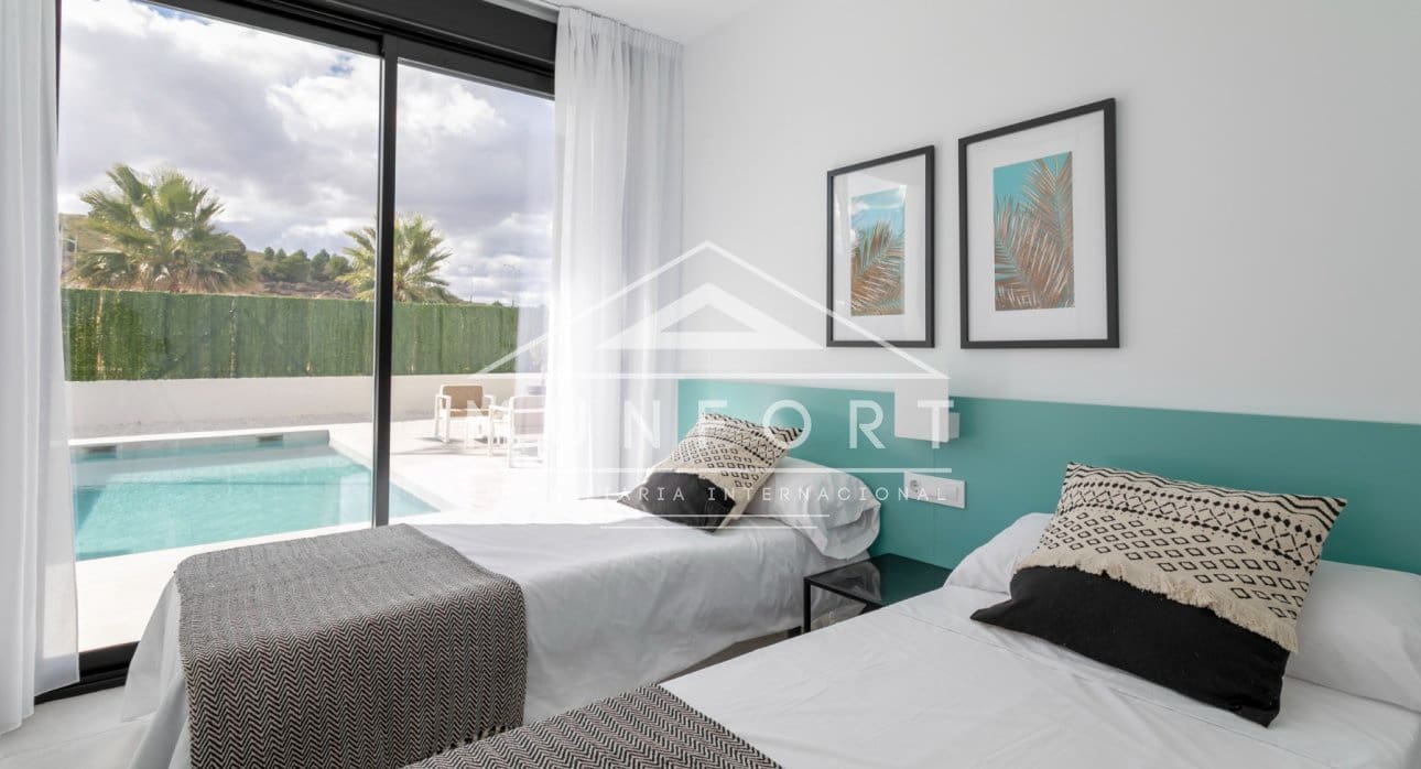 3 slaapkamer Villa te koop in Calasparra met zwembad - € 339.000 (Ref: 9301804)