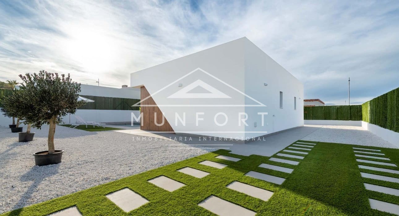 3 soverom Villa til salgs i Calasparra med svømmebasseng - € 339 000 (Ref: 9301804)