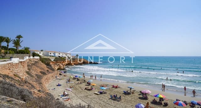 3 slaapkamer Villa te koop in Zeniamar - Horizonte - La Campana, Orihuela met zwembad - € 650.000 (Ref: 9308809)