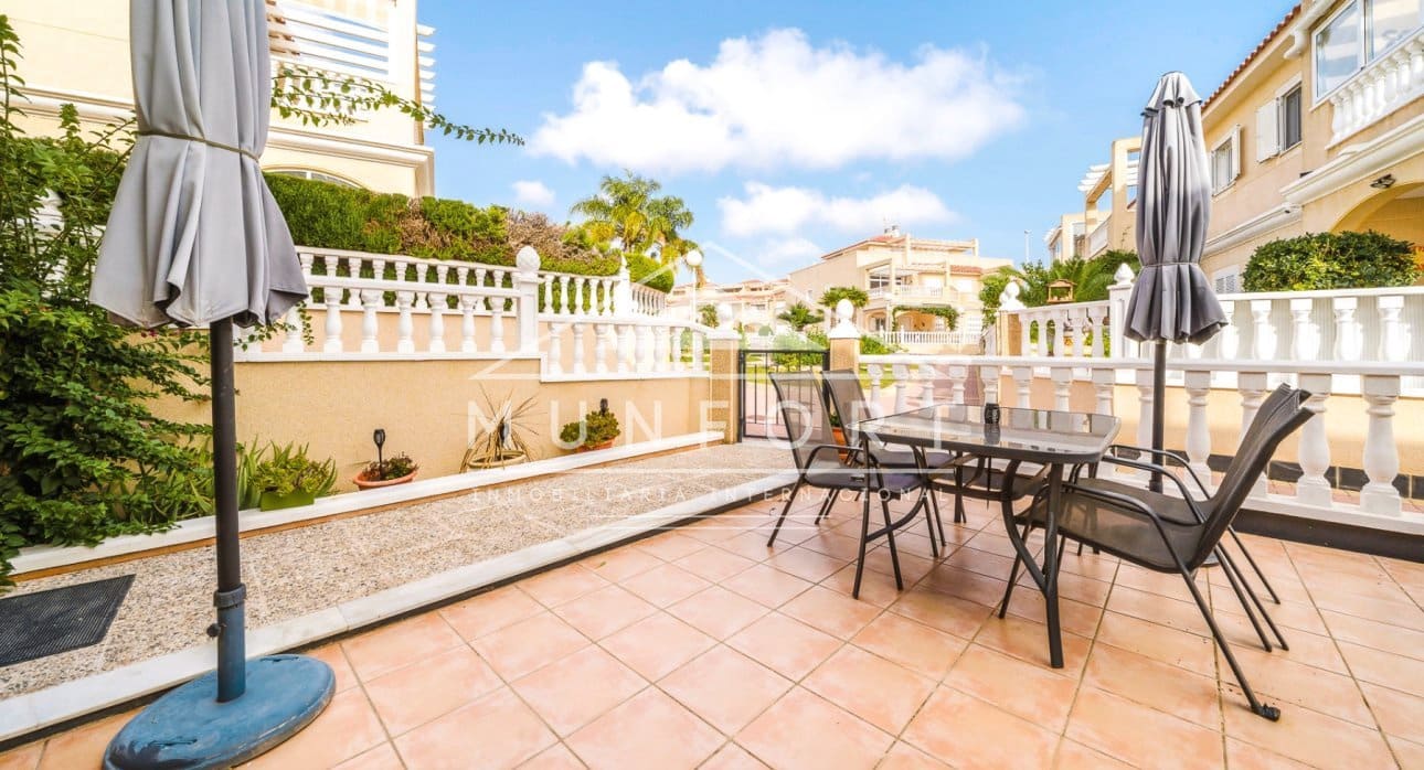 3 soverom Leilighet til salgs i Orihuela Costa med svømmebasseng - € 289 000 (Ref: 9311395)