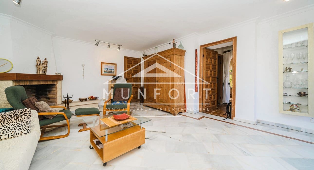 6 slaapkamer Villa te koop in La Manga del Mar Menor - € 879.900 (Ref: 9311602)