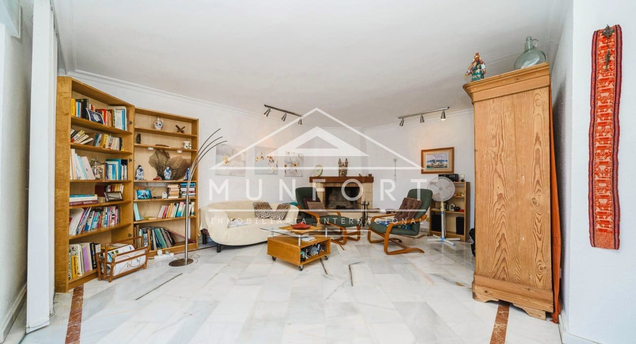 6 slaapkamer Villa te koop in La Manga del Mar Menor - € 879.900 (Ref: 9311602)