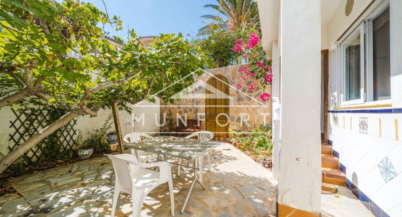 6 slaapkamer Villa te koop in La Manga del Mar Menor - € 879.900 (Ref: 9311602)