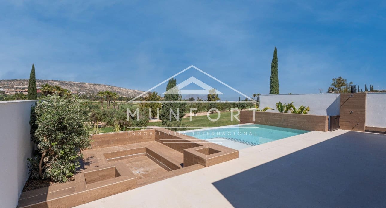 3 bedroom Villa for sale in Algorfa with pool - € 1,450,000 (Ref: 9311970)