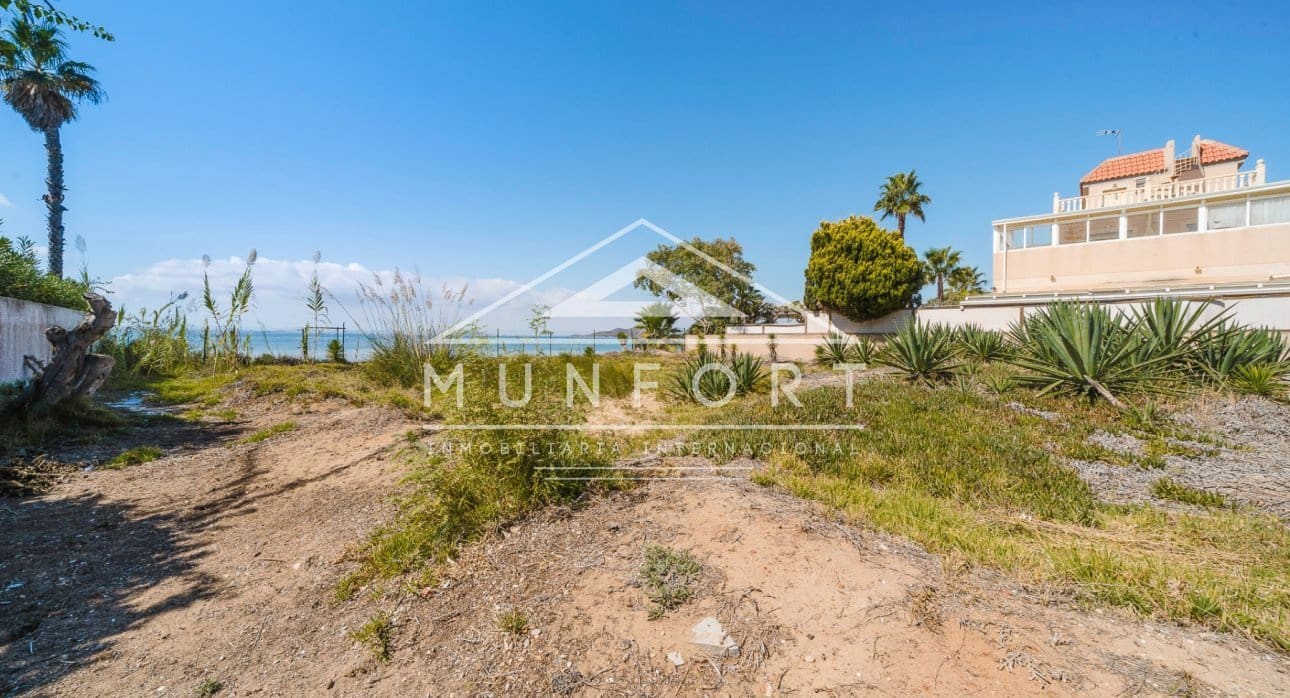 Building Plot for sale in La Manga del Mar Menor - € 879,900 (Ref: 9314326)