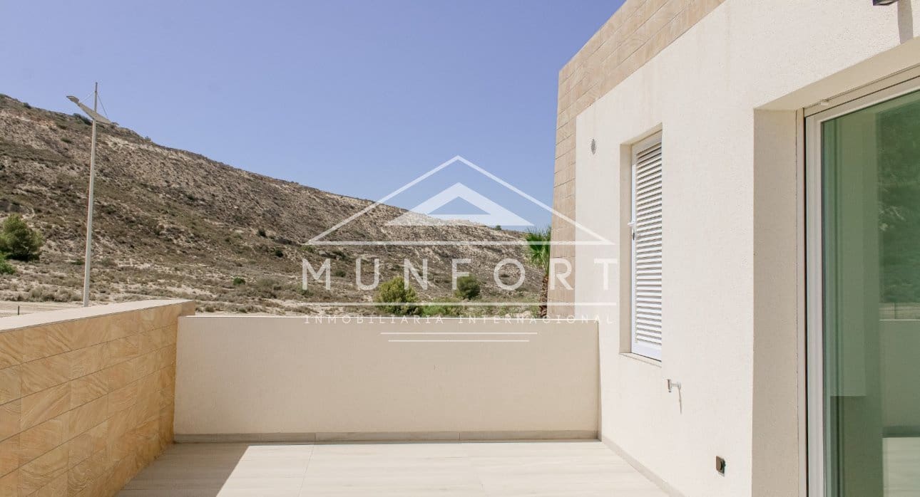 3 quarto Moradia para venda em Algorfa com piscina - 599 000 € (Ref: 9315237)