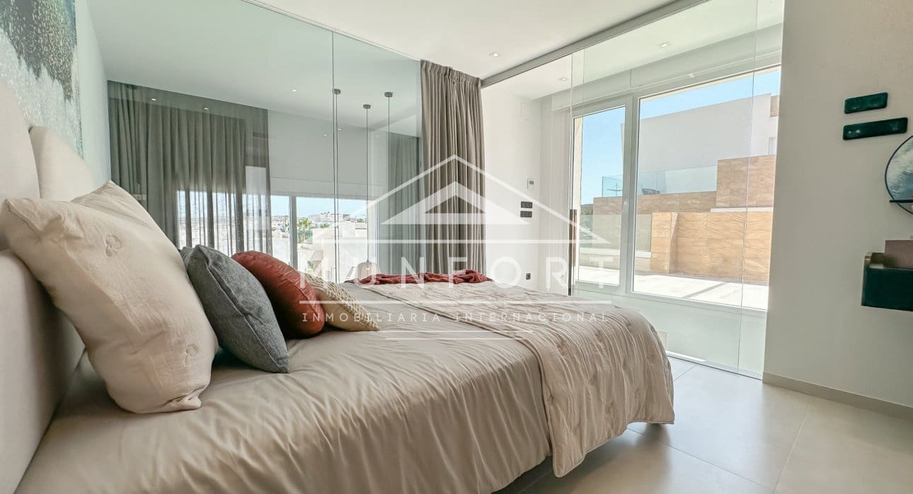 3 quarto Moradia para venda em Algorfa com piscina - 599 000 € (Ref: 9315237)