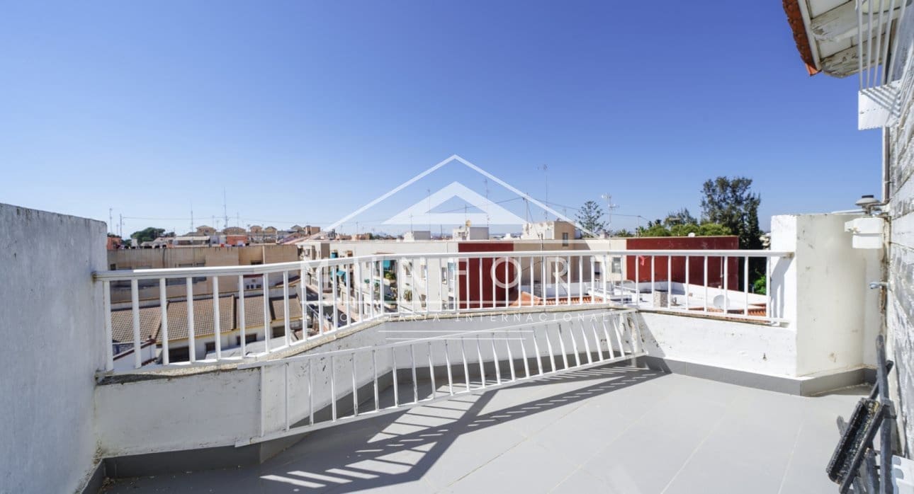 3 soveværelse Villa til salg i San Javier med swimmingpool - € 299.000 (Ref: 9319560)