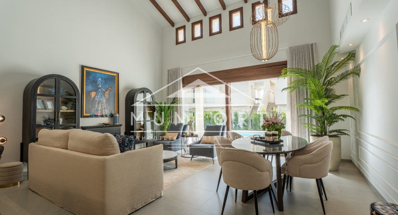 3 bedroom Villa for sale in Algorfa with pool - € 550,000 (Ref: 9319891)