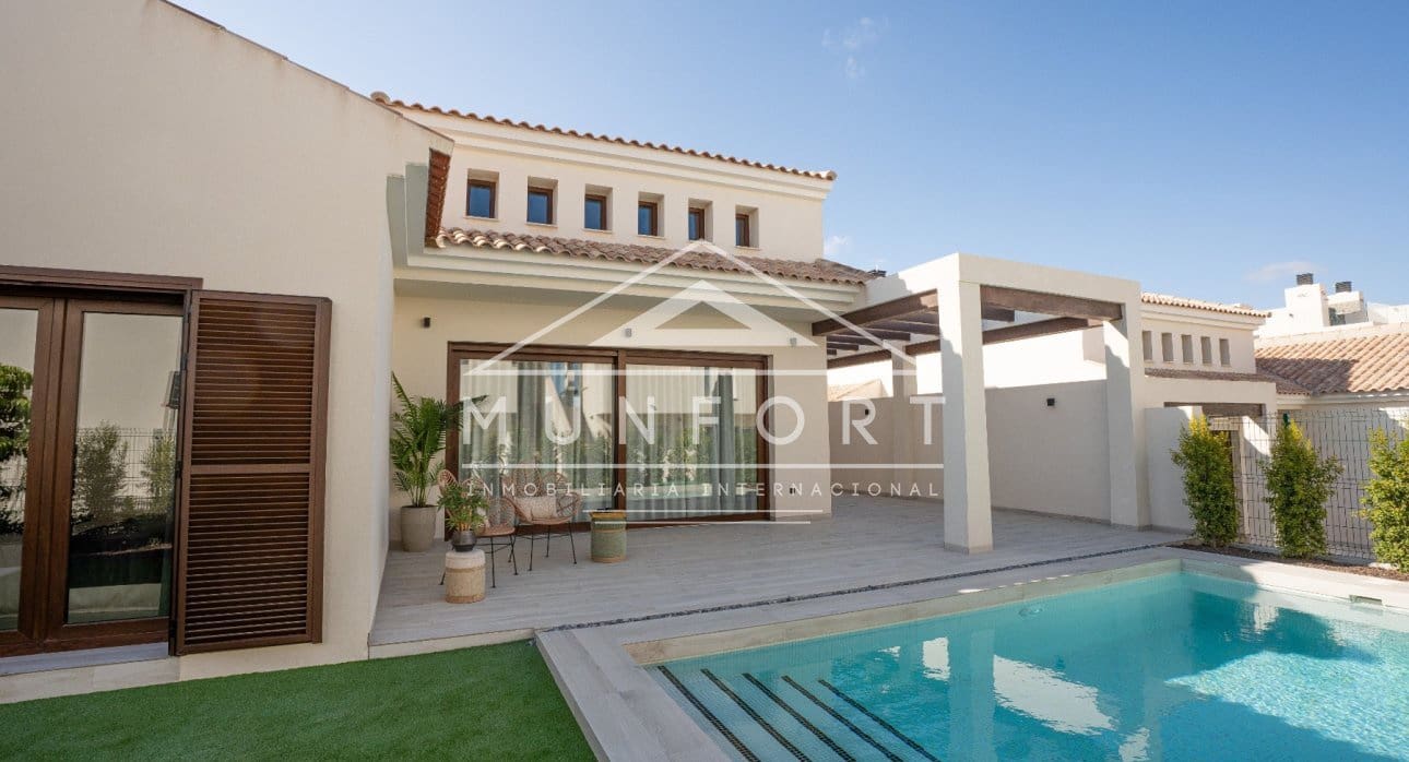 3 bedroom Villa for sale in Algorfa with pool - € 550,000 (Ref: 9319891)