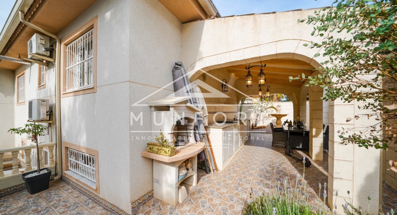 5 chambre Villa/Maison à vendre à Benijofar avec piscine - 498 000 € (Ref: 9332653)