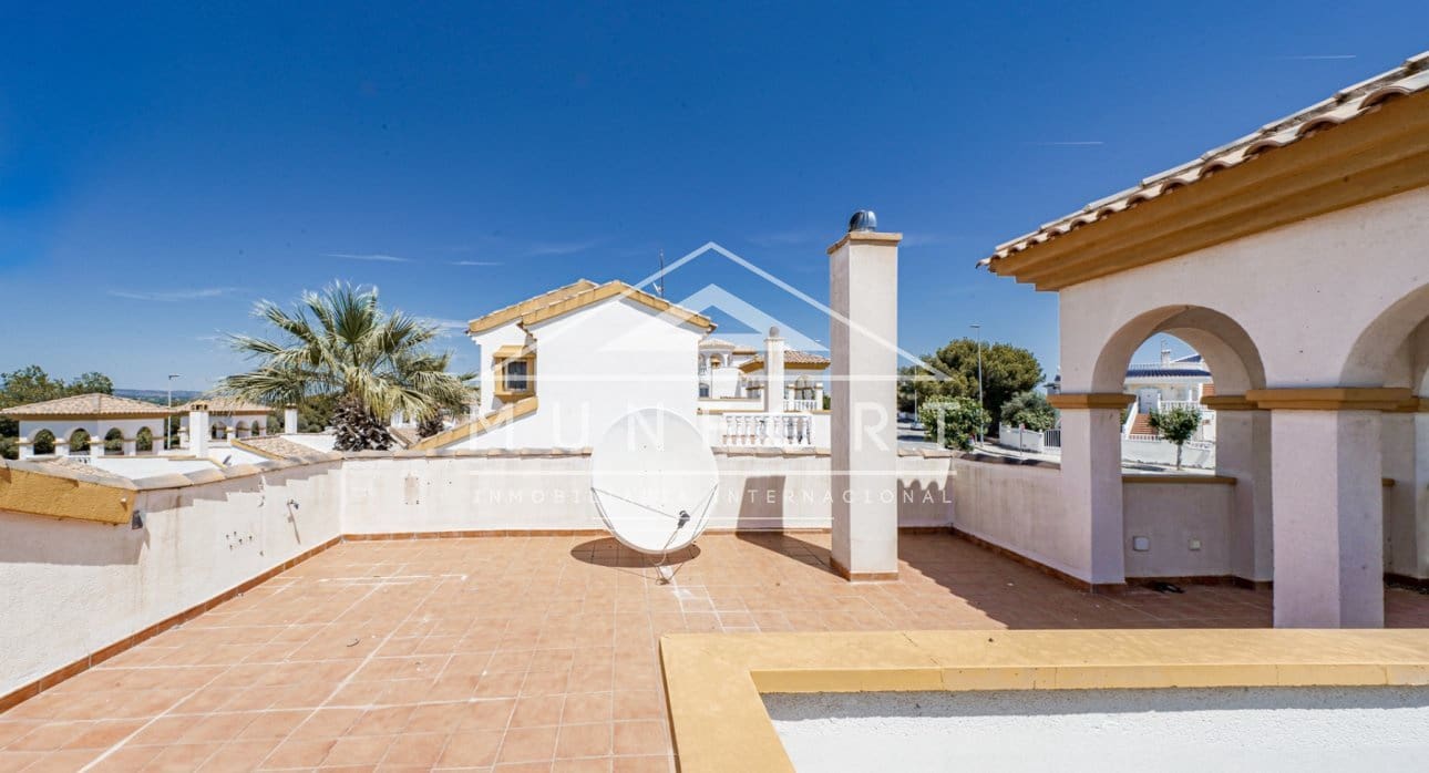 3 soveværelse Villa til salg i Pinar de Campoverde med swimmingpool - € 249.900 (Ref: 9336951)