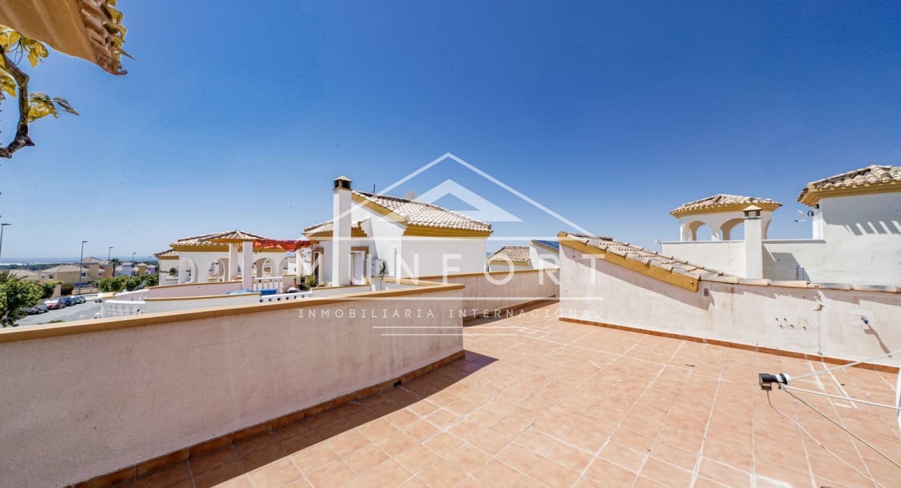 3 soveværelse Villa til salg i Pinar de Campoverde med swimmingpool - € 249.900 (Ref: 9336951)