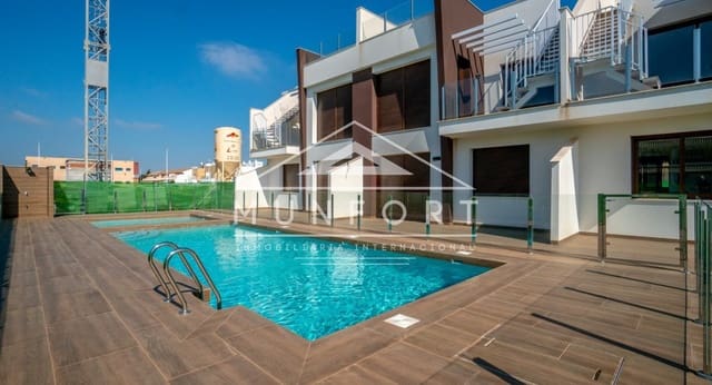 3 bedroom Semi-detached Villa for sale in Los Peñascos - El Salero - Los Imbernones, San Pedro del Pinatar with pool - € 350,000 (Ref: 9337056)