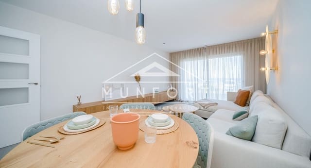 1 slaapkamer Appartement te koop in La Manga del Mar Menor met zwembad - € 225.000 (Ref: 9340351)