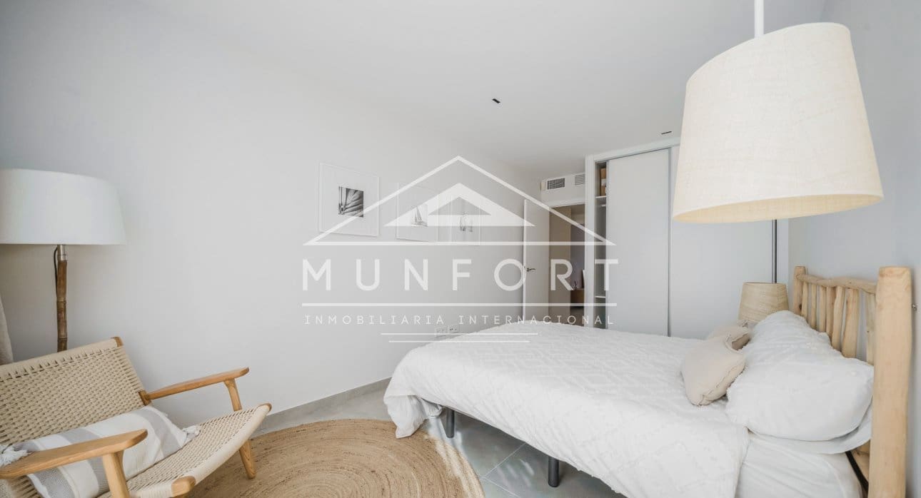 3 slaapkamer Penthouse te koop in La Manga del Mar Menor met zwembad - € 510.000 (Ref: 9340353)