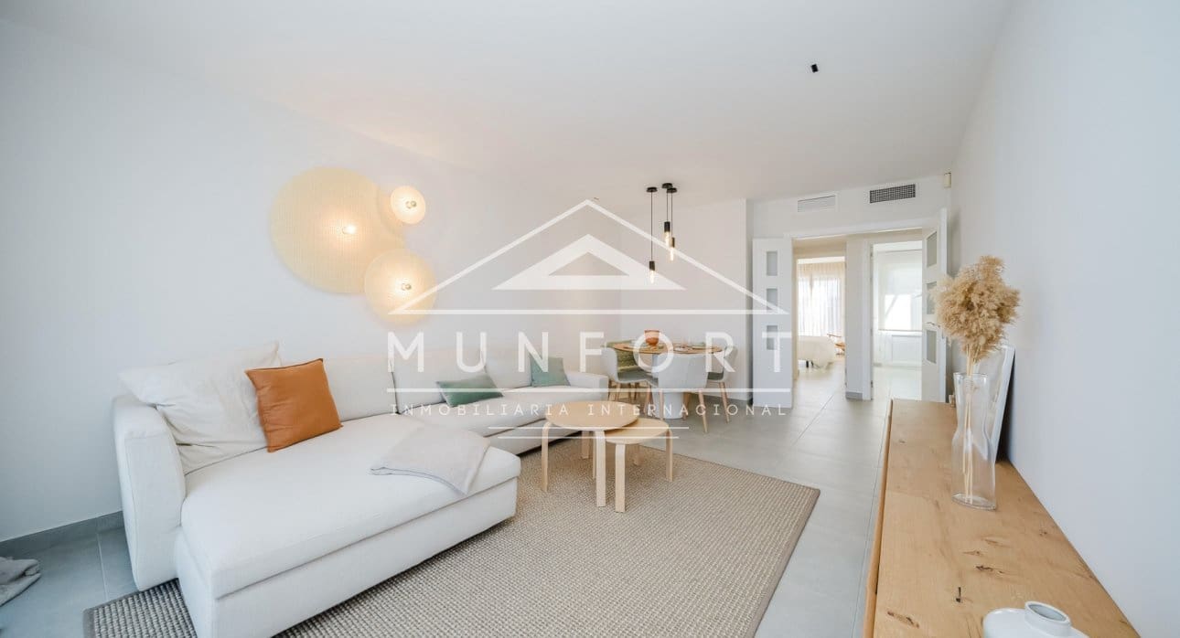 3 slaapkamer Penthouse te koop in La Manga del Mar Menor met zwembad - € 510.000 (Ref: 9340353)