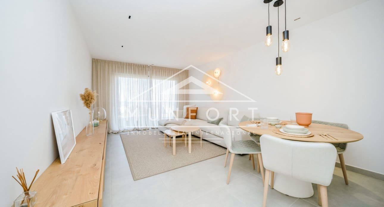 3 slaapkamer Penthouse te koop in La Manga del Mar Menor met zwembad - € 510.000 (Ref: 9340353)