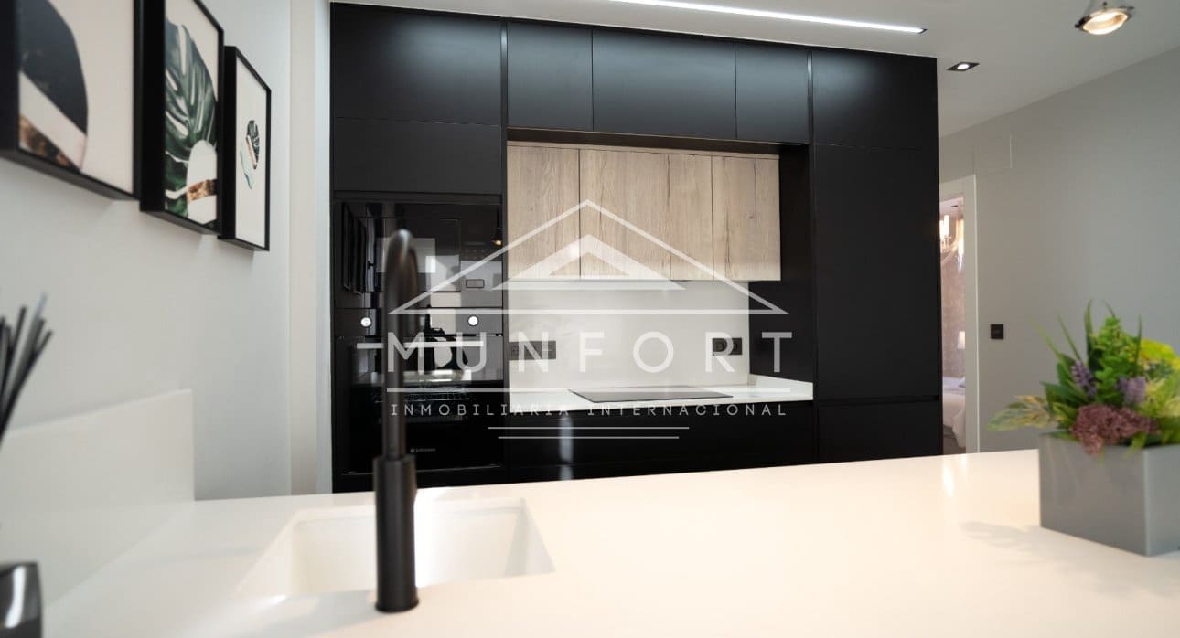 3 slaapkamer Halfvrijstaande villa te koop in Orihuela met zwembad - € 355.000 (Ref: 9343481)